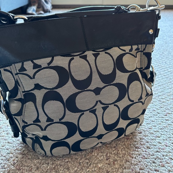 Coach Black Insignia Rare Hobo (early 2000's) - Picture 6 of 8